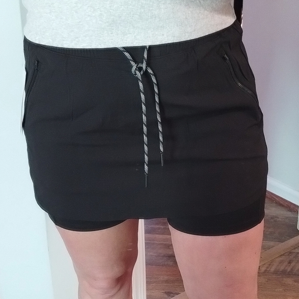 Like New! Athleta Trekkie Skort Black Sz 10 - large - Picture 5 of 13